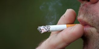 El uso de cualquier producto de tabaco puede aumentar el riesgo de desarrollar cáncer oral