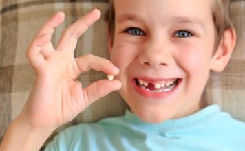 Aparte de aprender a lavarse los dientes y crearse un hábito de limpieza bucodental, con el cepillado al menos dos veces al día (después del desayuno y antes de ir a dormir), los niños deben saber algunas curiosidades sobre los dientes.
