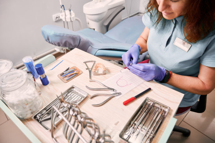La limpieza y desinfección en clínicas dentales