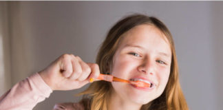 Aplicaciones para que los niños se cepillen los dientes de forma divertida